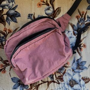 Baggu Fanny Pack in Rose Jam